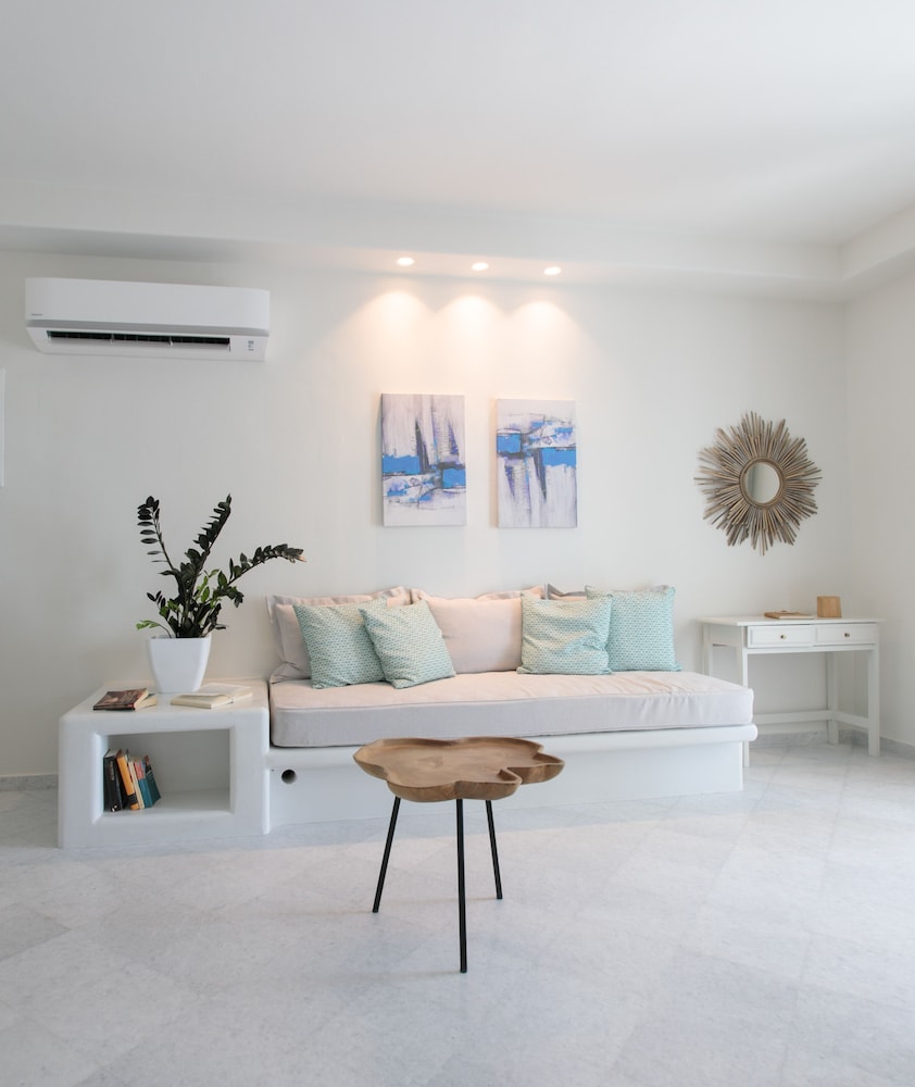 Aeolos Luxury Villas And Suites 43/71