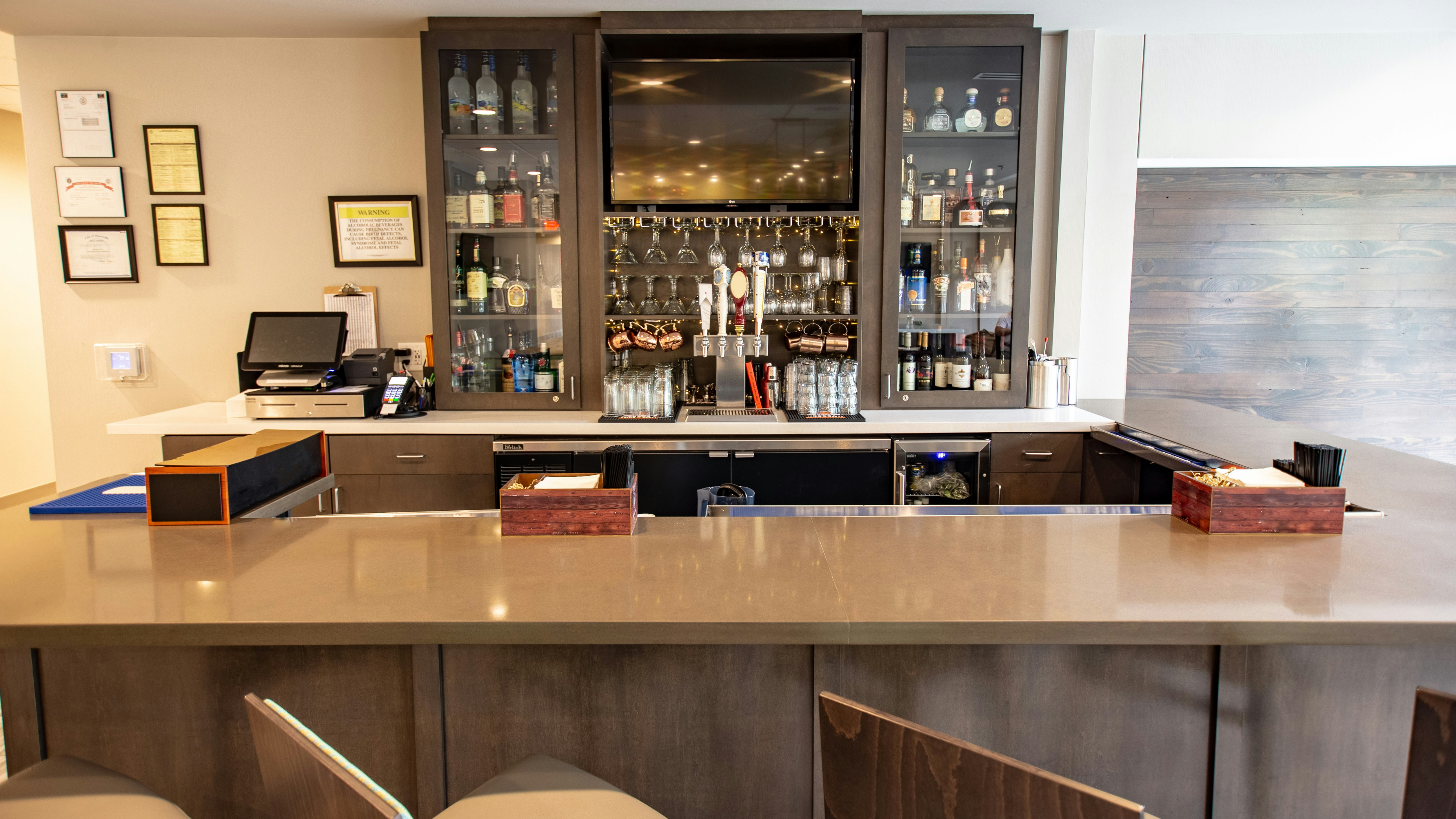 Holiday Inn Knoxville N - Merchant Drive 58/77