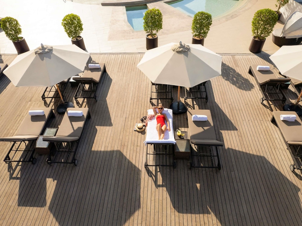 Raffles Dubai Hotel 43/50