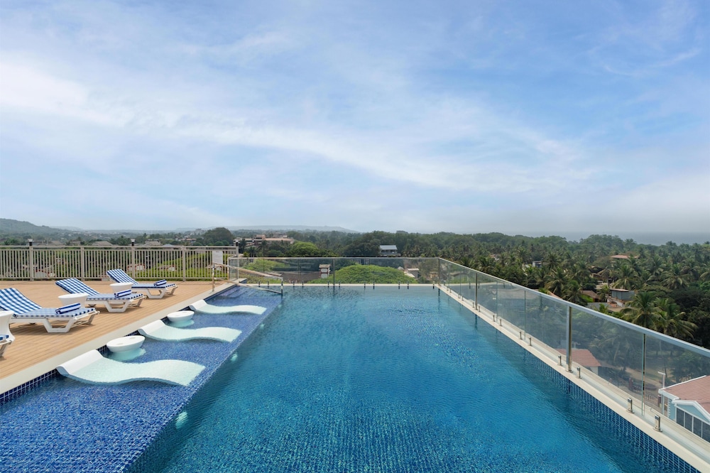 Hilton Garden Inn Goa Calangute 55/59