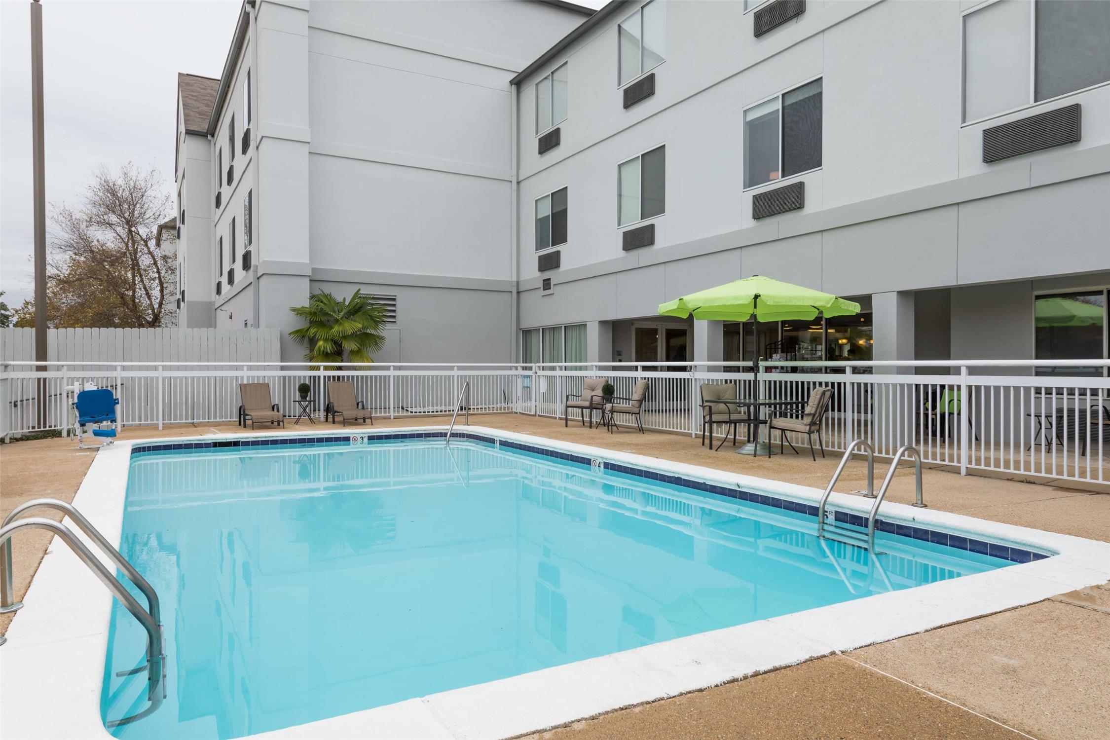 Wingate by Wyndham Shreveport Airport 17/29