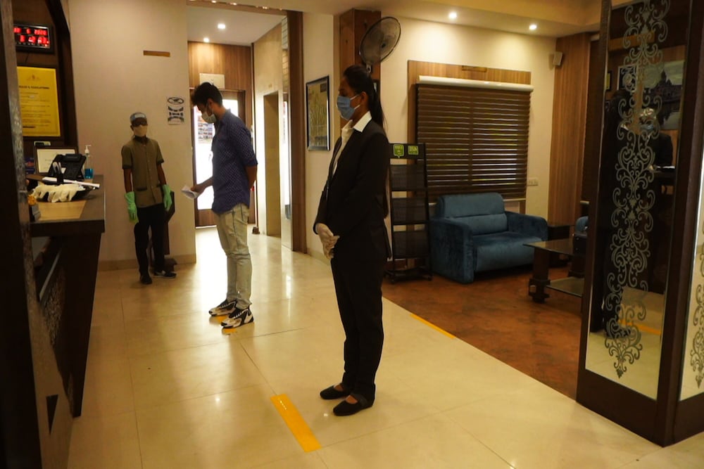 Hotel Samrat 30/45