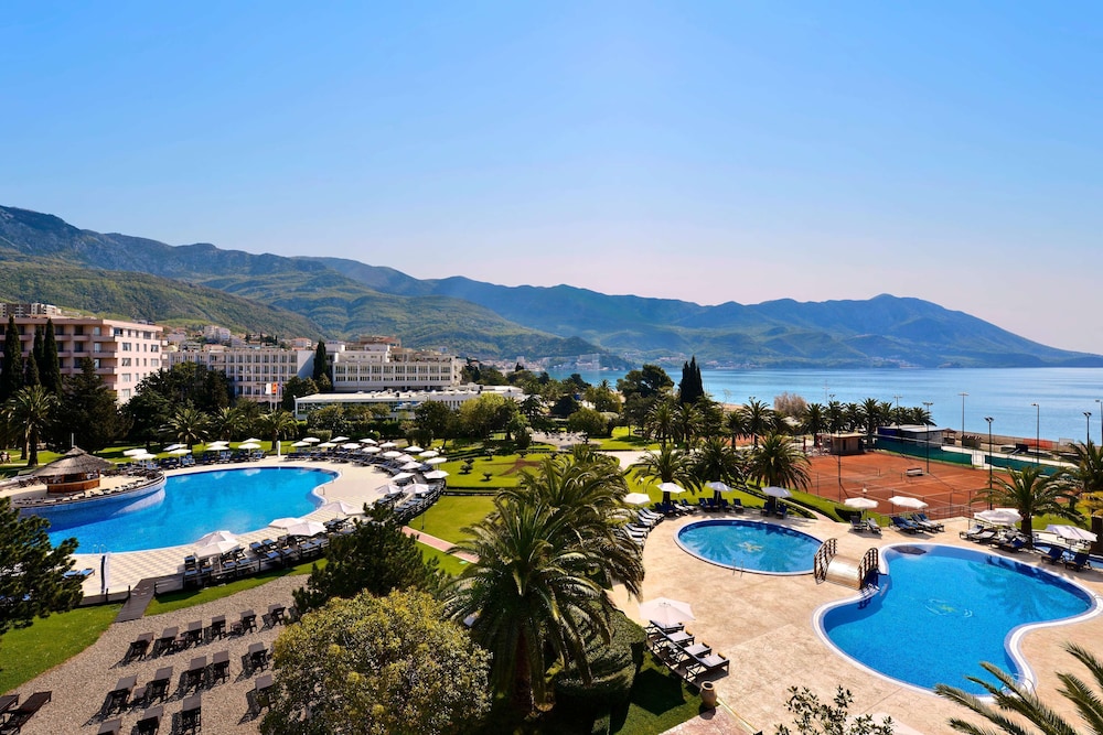 Iberostar Waves Bellevue 11/74