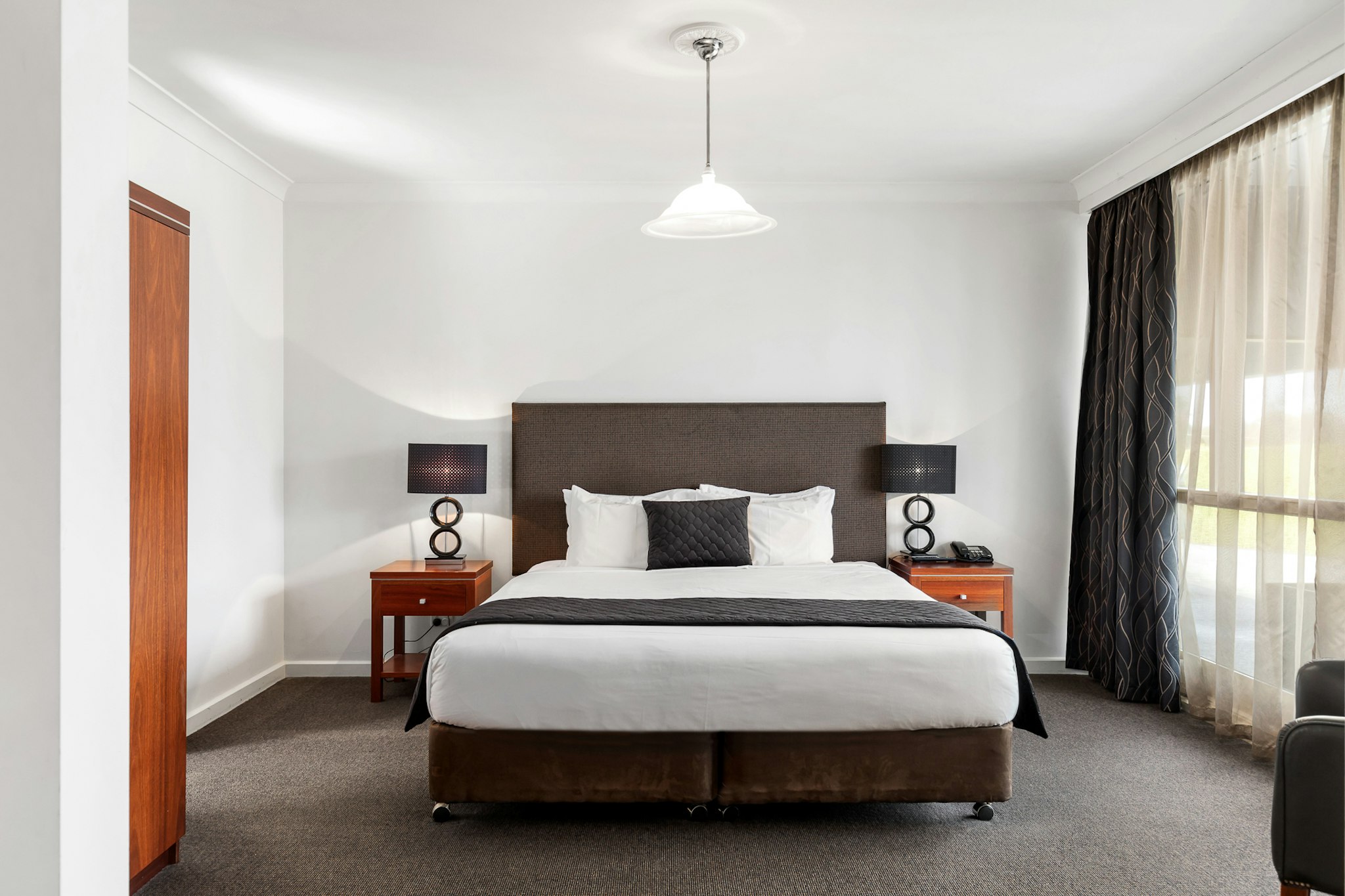 Spa, Executive, Suite