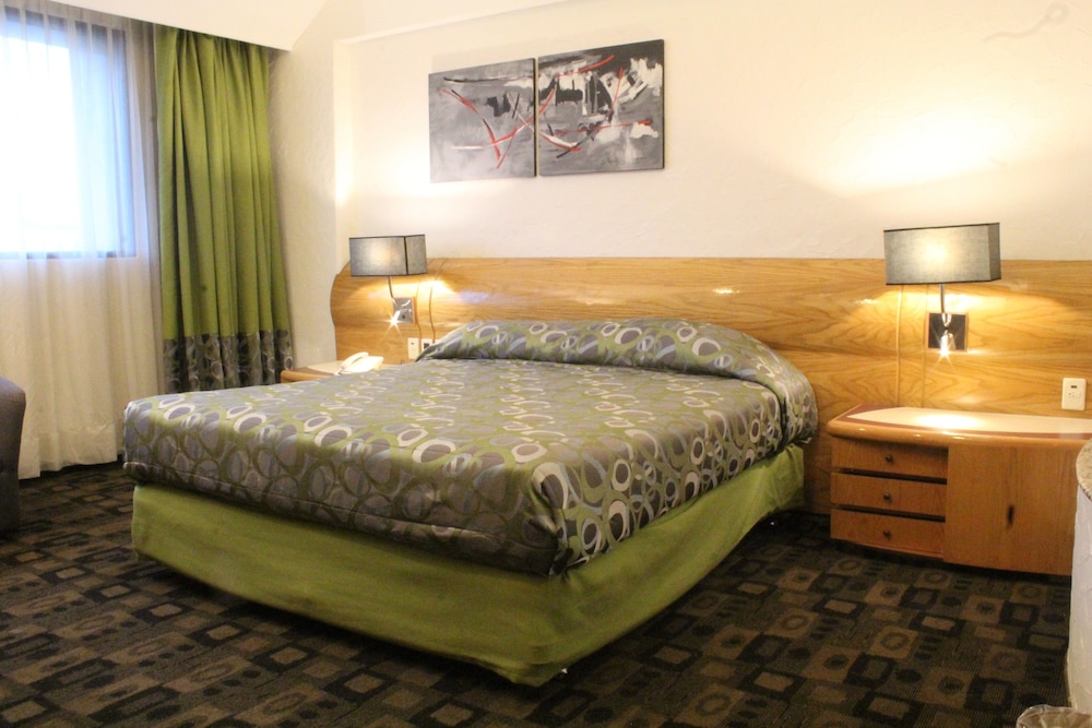 Hotel Mandarin Carton 7/28