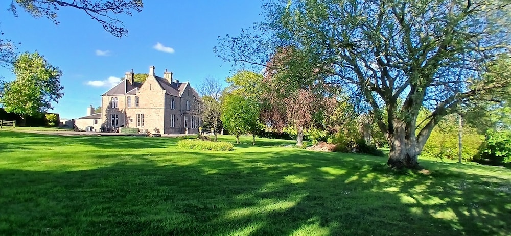 The Gables 33/46