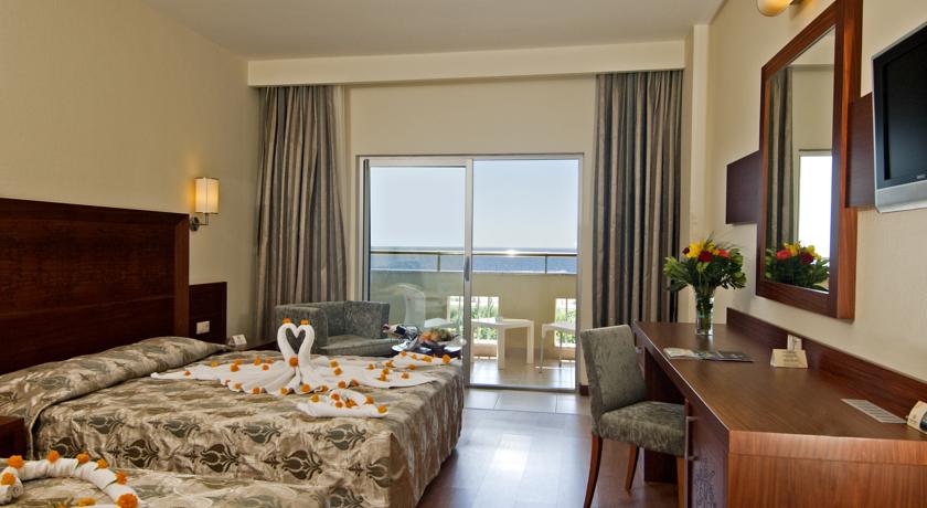 2 Bedrooms, Family, 2 Bathrooms
