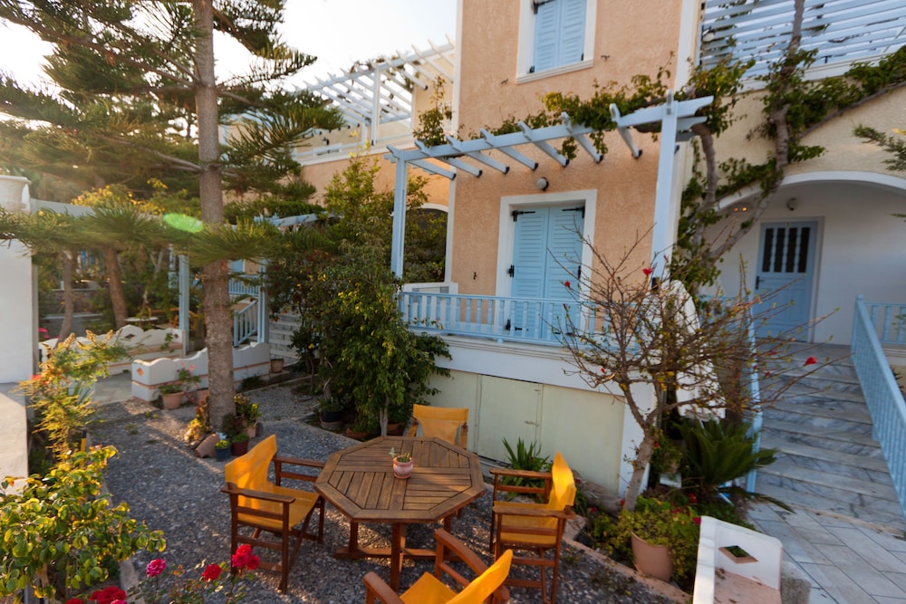 Sellada Apartments 26/35