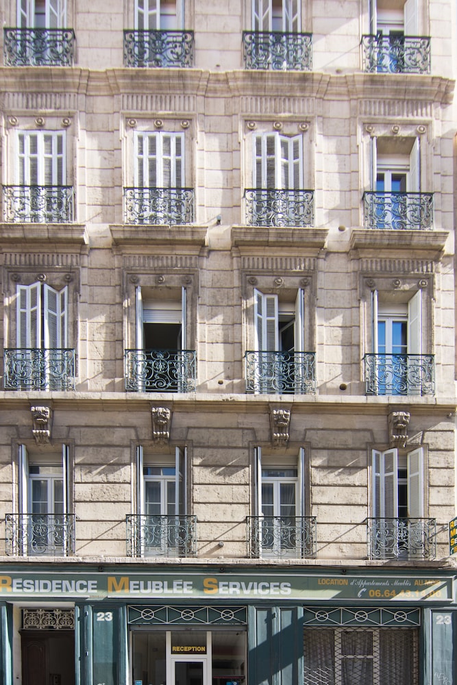 Résidence Meublée Services 2/52