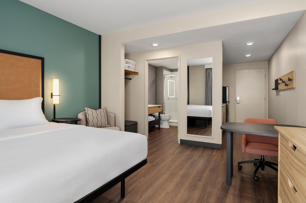 LivSmart Studios by Hilton Columbia Greystone 8/41
