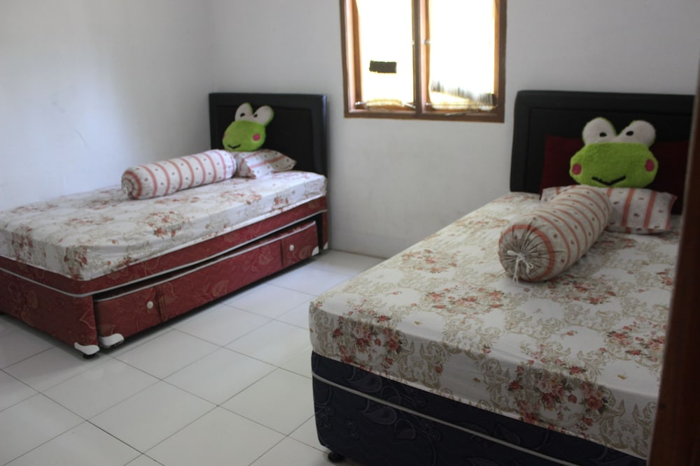 Villa Bayu Lembang 7/35