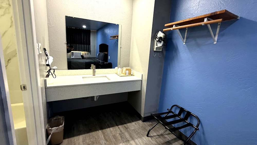 OYO Hotel Waldron AR - Hwy 71 52/52