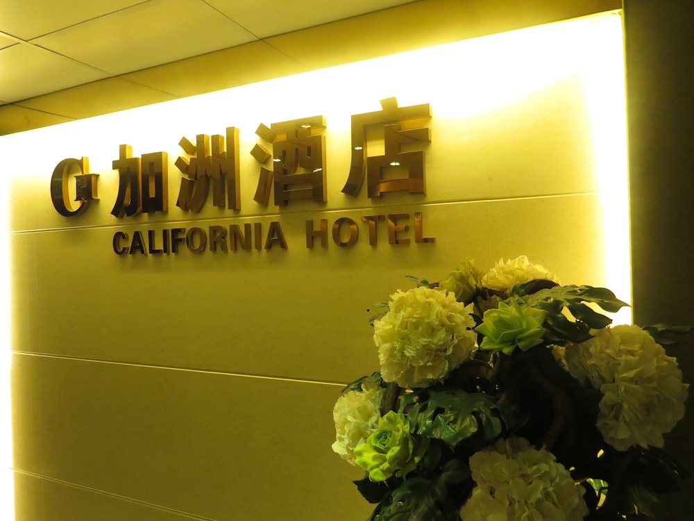 California Hotel 40/50