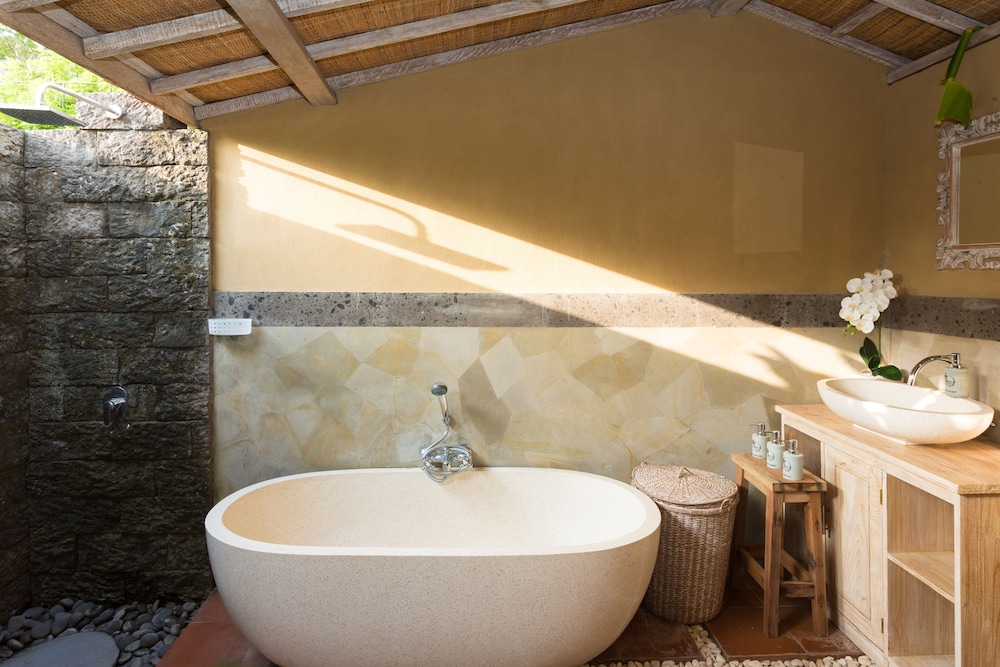Ubud Art Resort (ex Uma D Mas Villa) 43/48
