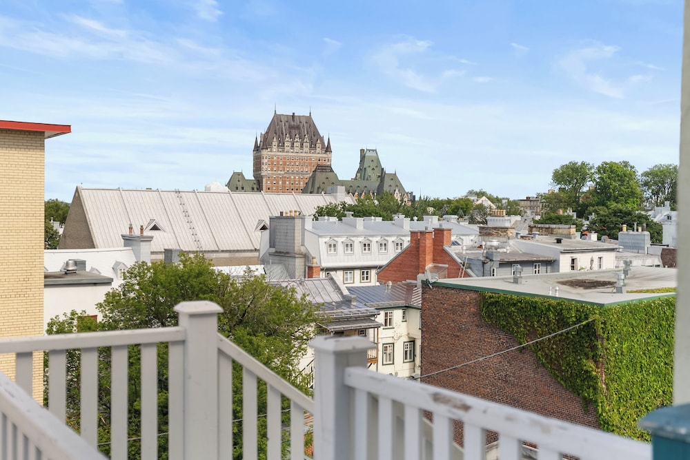 Le Manoir D Auteuil 73/78