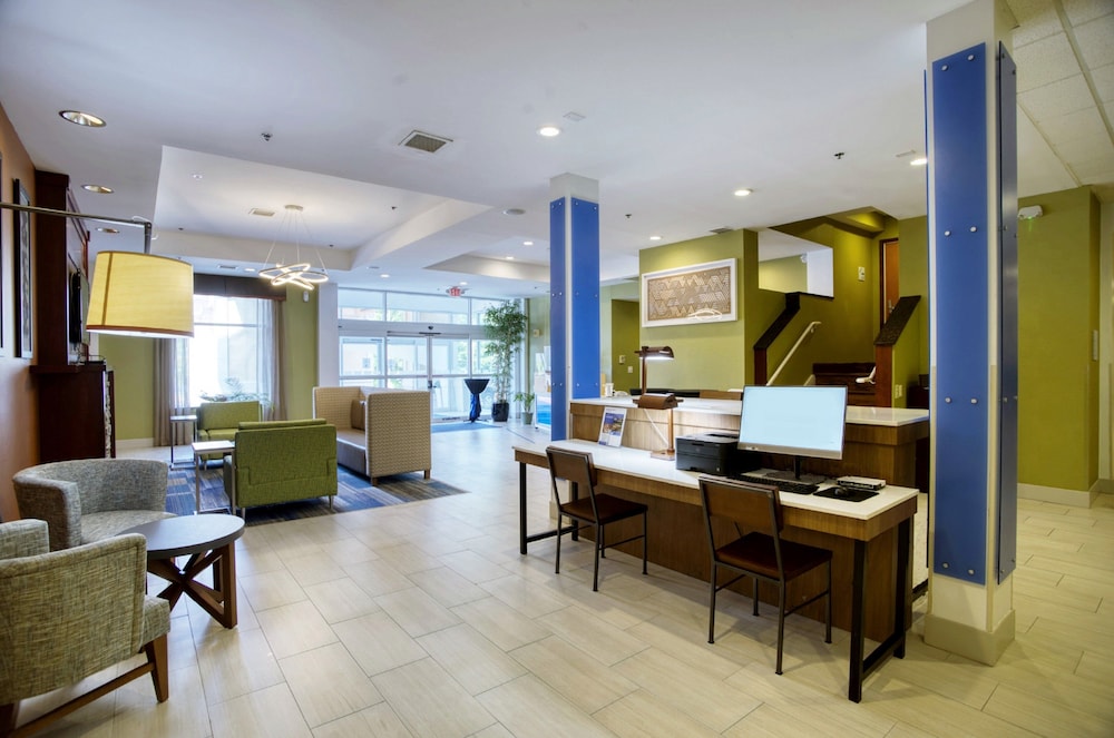 Holiday Inn Express La Plata 41/48