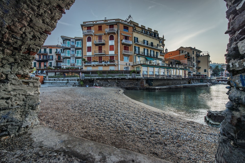 Hotel Italia e Lido Rapallo 61/71
