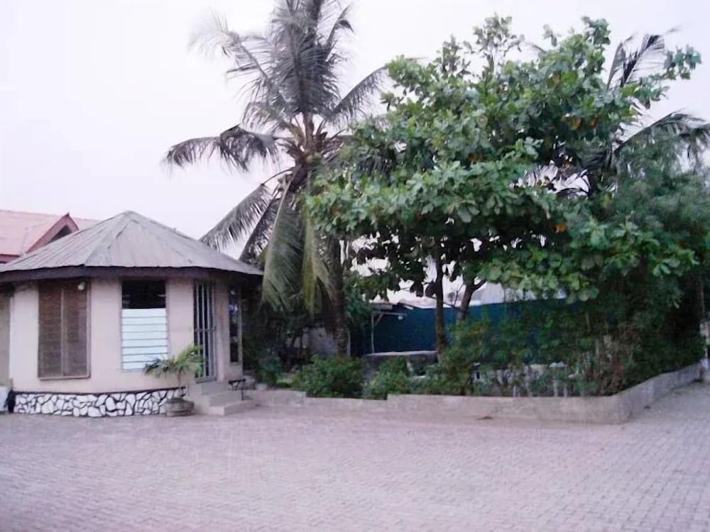 Abeokuta Hill View Hotel 45/50