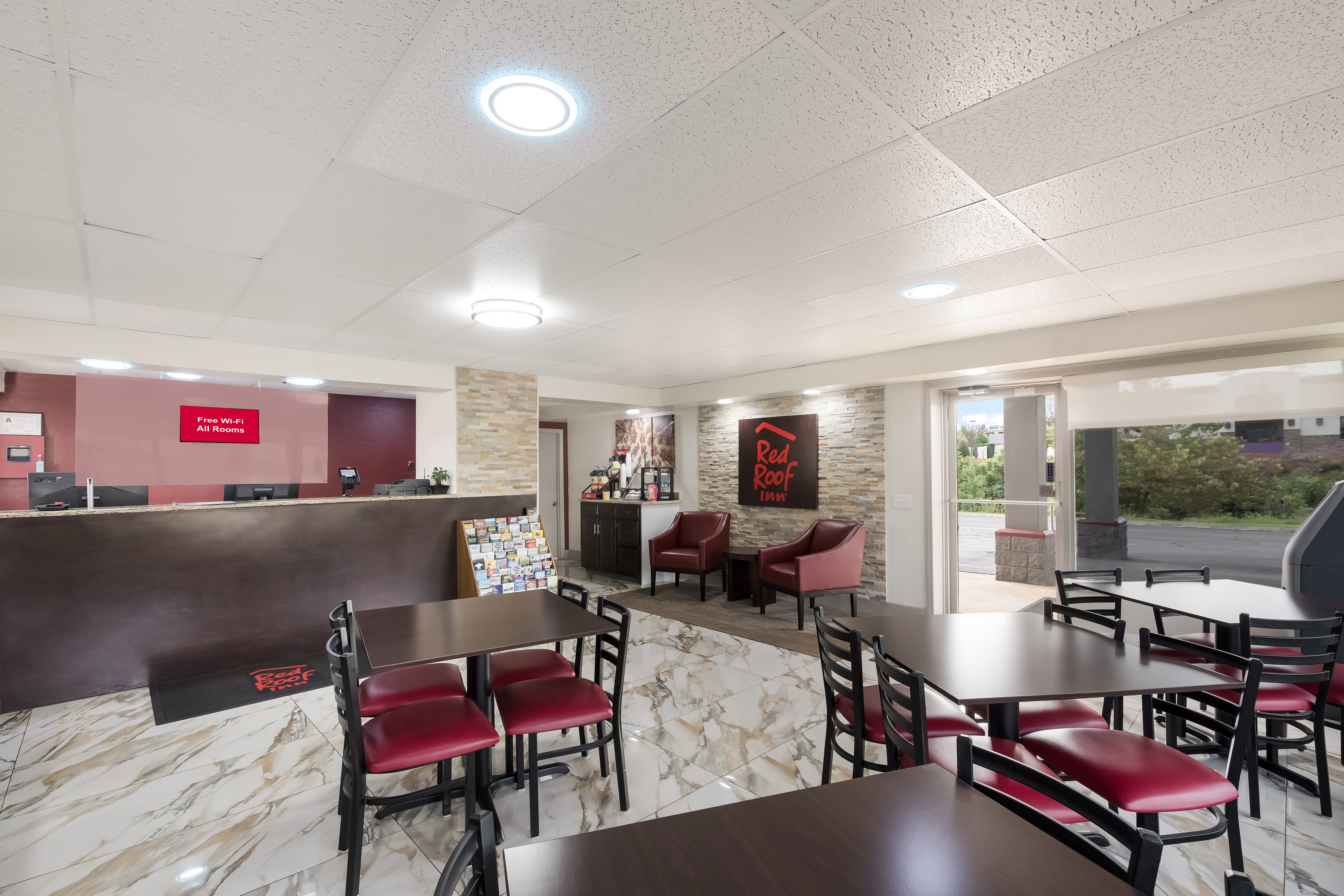 Red Roof Inn Lenoir 21/30