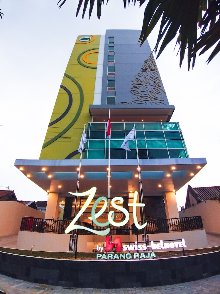 Zest Parang Raja Solo by Swiss-Belhotel International in SURAKARTA