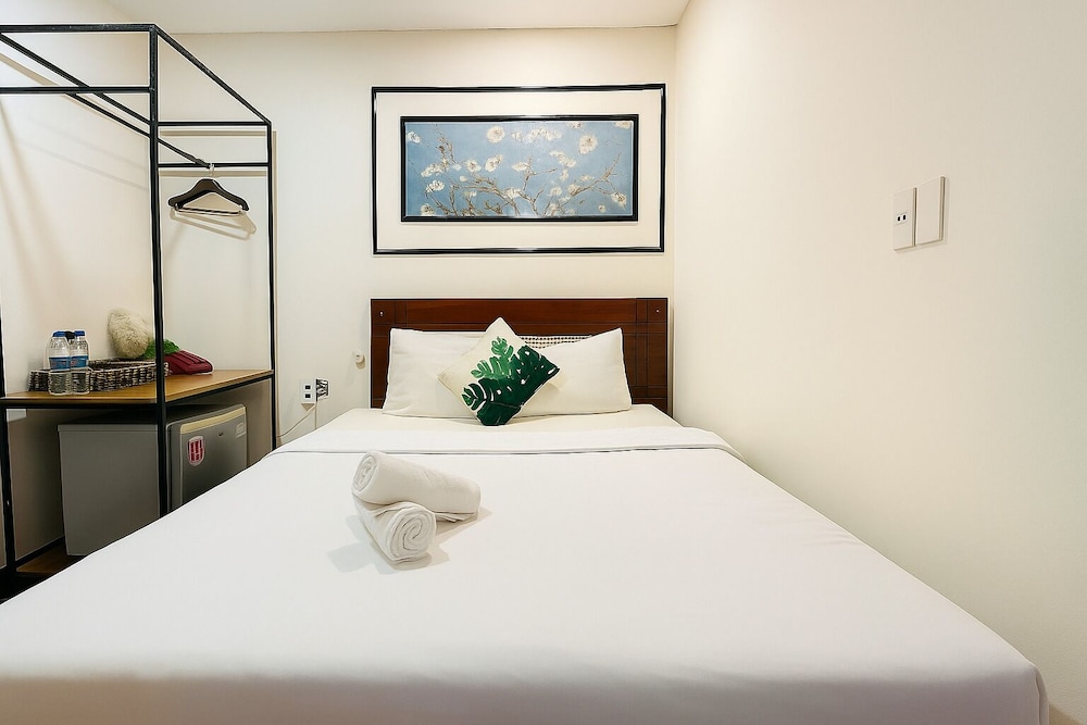 HOANG PHI HOTEL 11/50