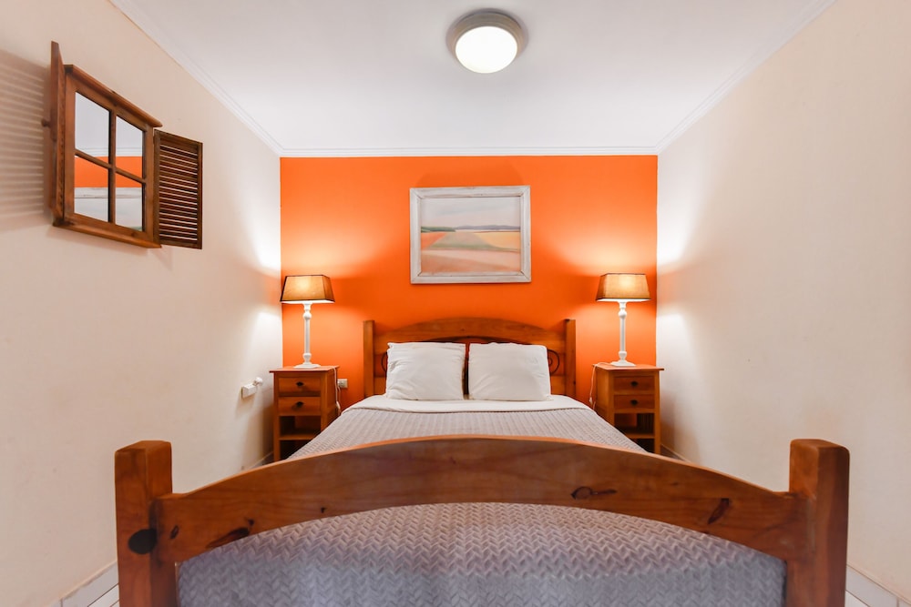 Brisas Studio Apartments - Adults Only 10/50