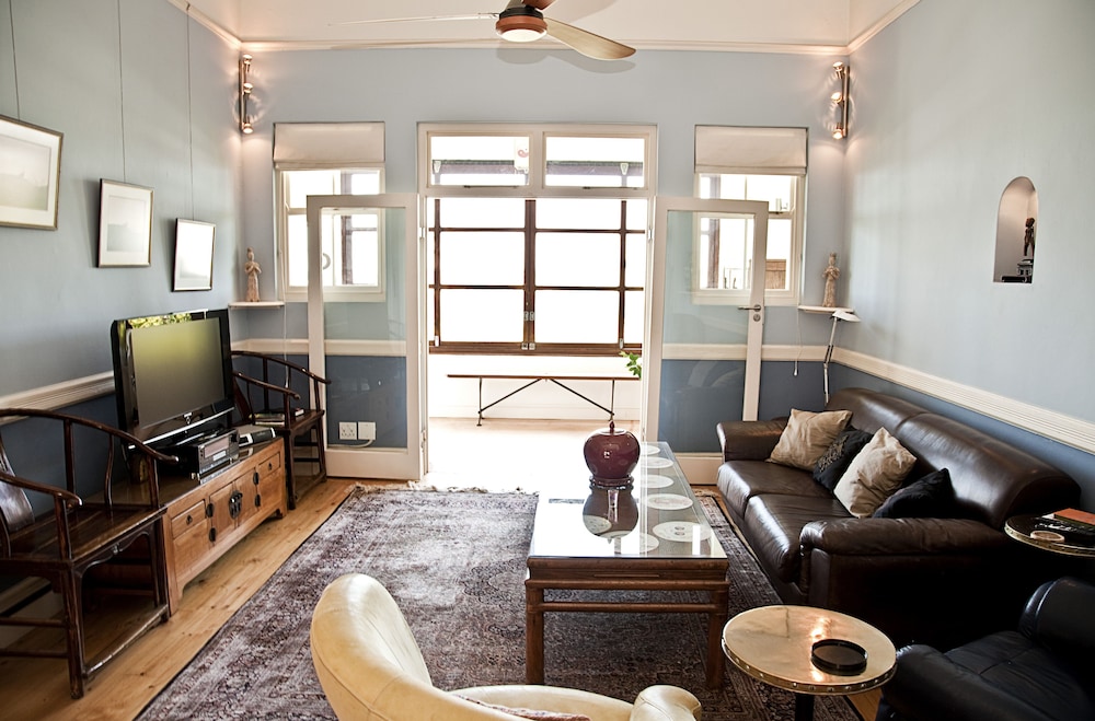 Braeside House 22/34