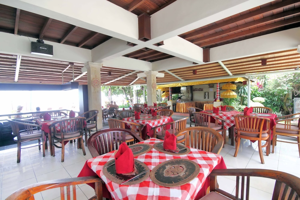 Respati Beach Hotel 48/66