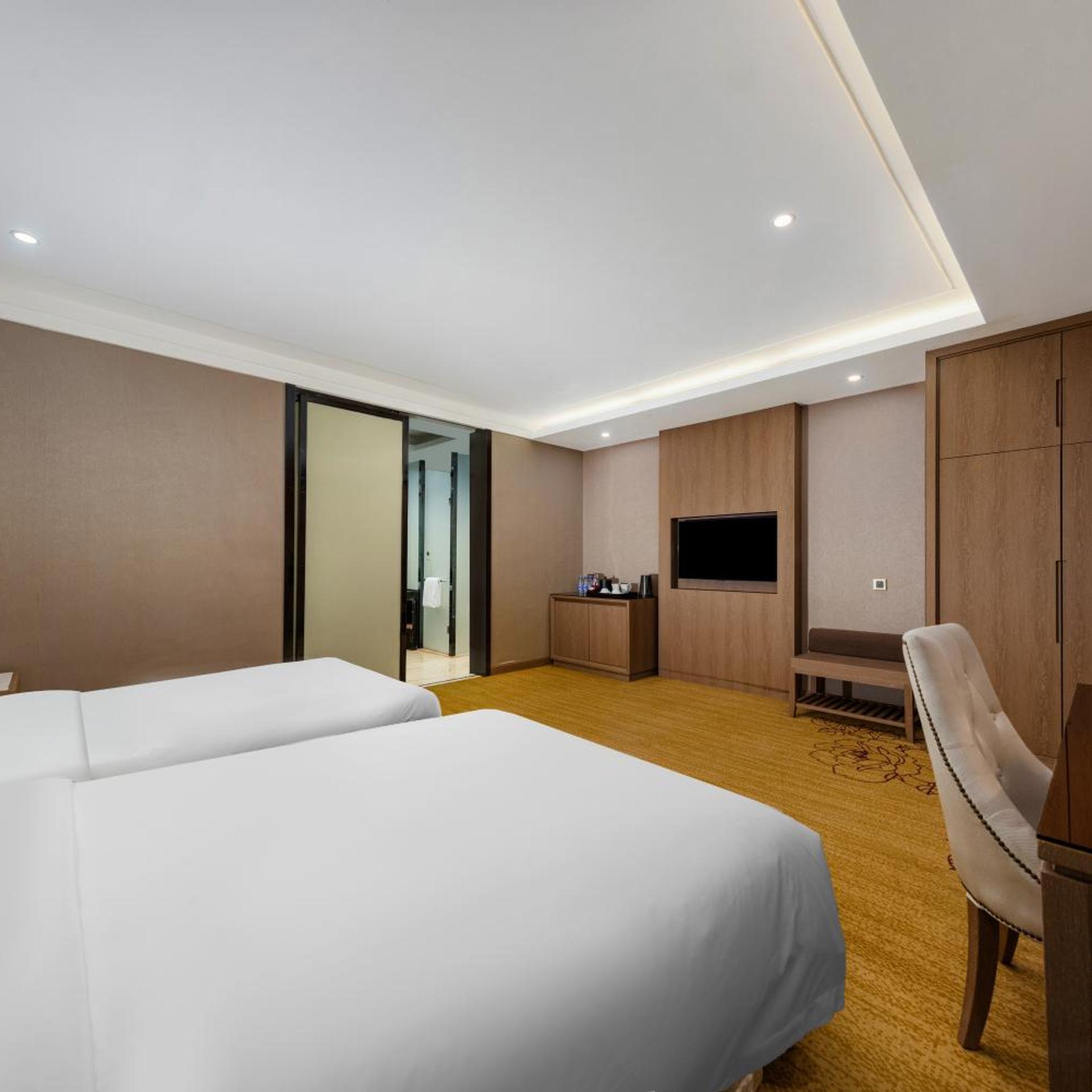 Private, Twin Beds, No Window