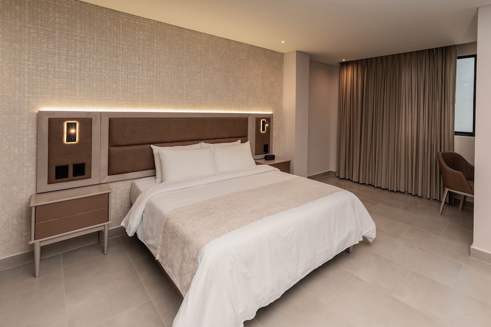 PREMIUM, KITCHENETTE