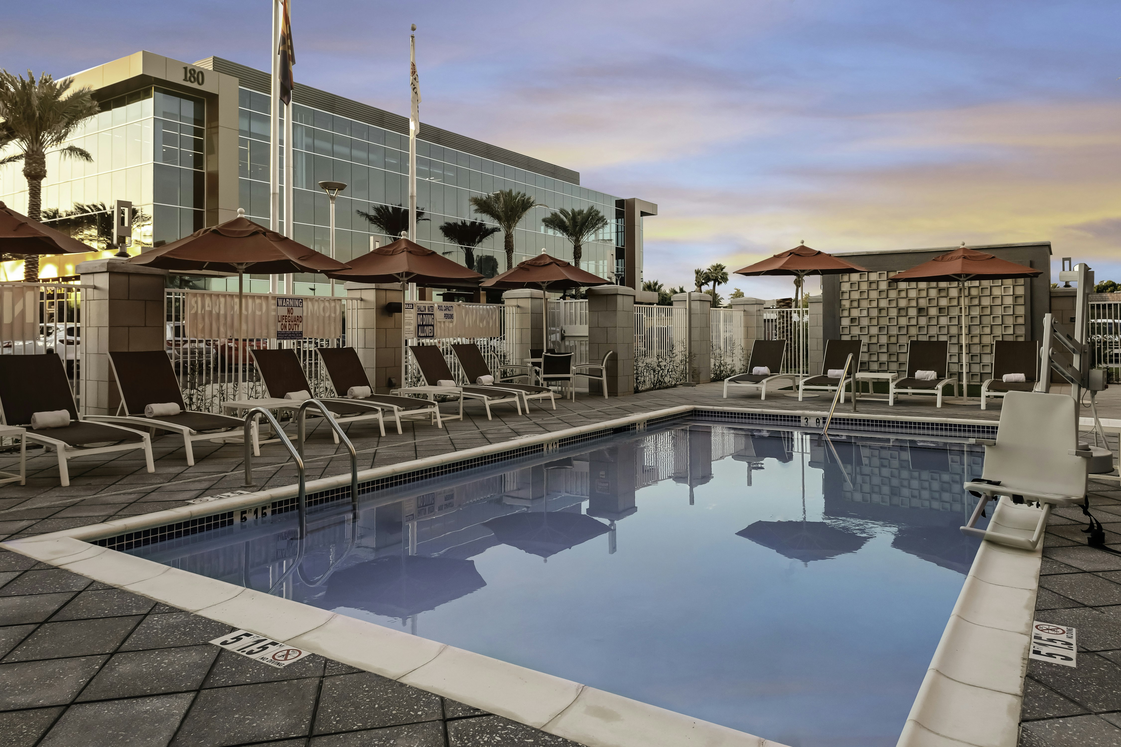 Hilton Garden Inn Chandler Downtown 8/20