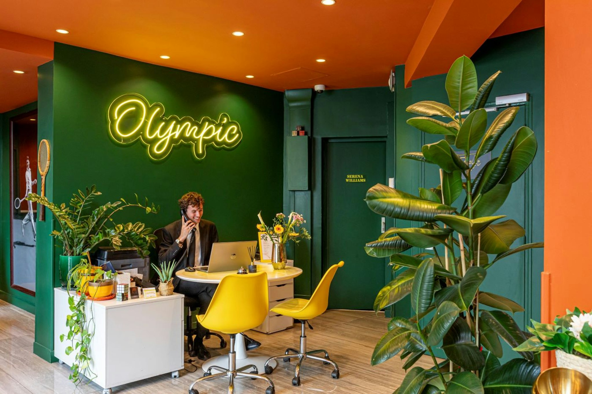 OLYMPIC HOTEL 4/51