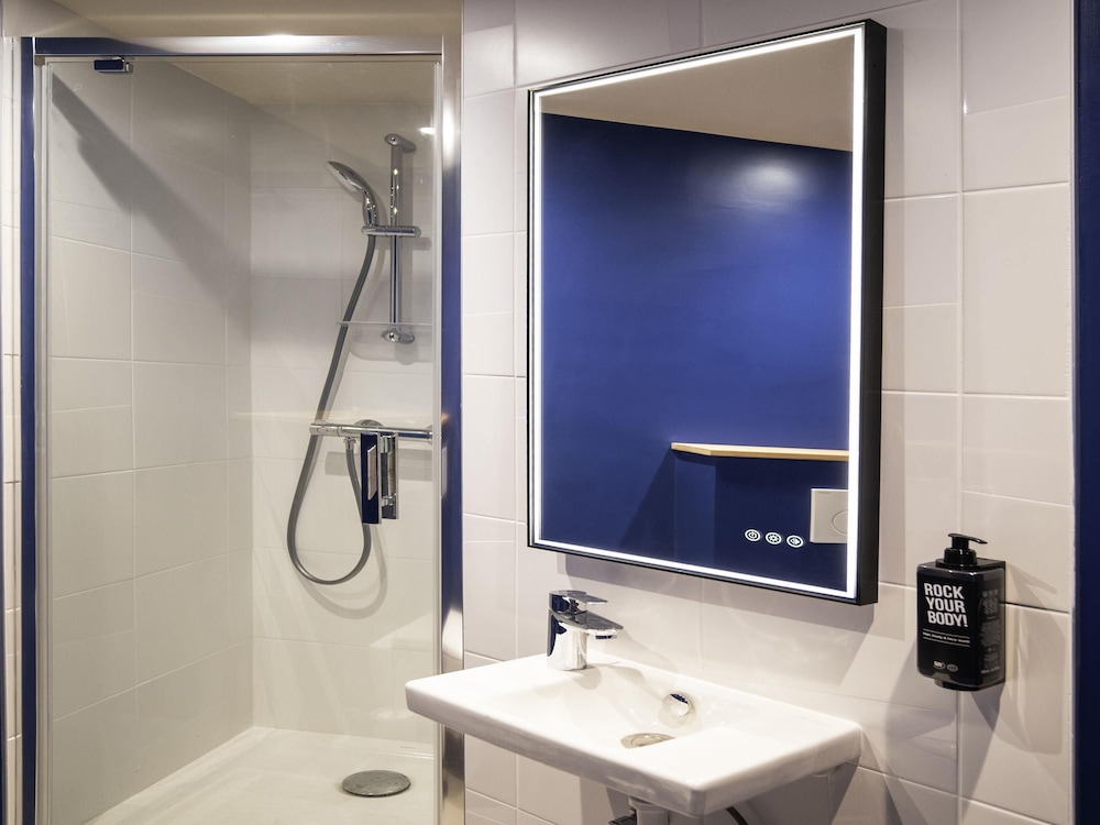 Ibis Styles Paris Lafayette Opera 67/68