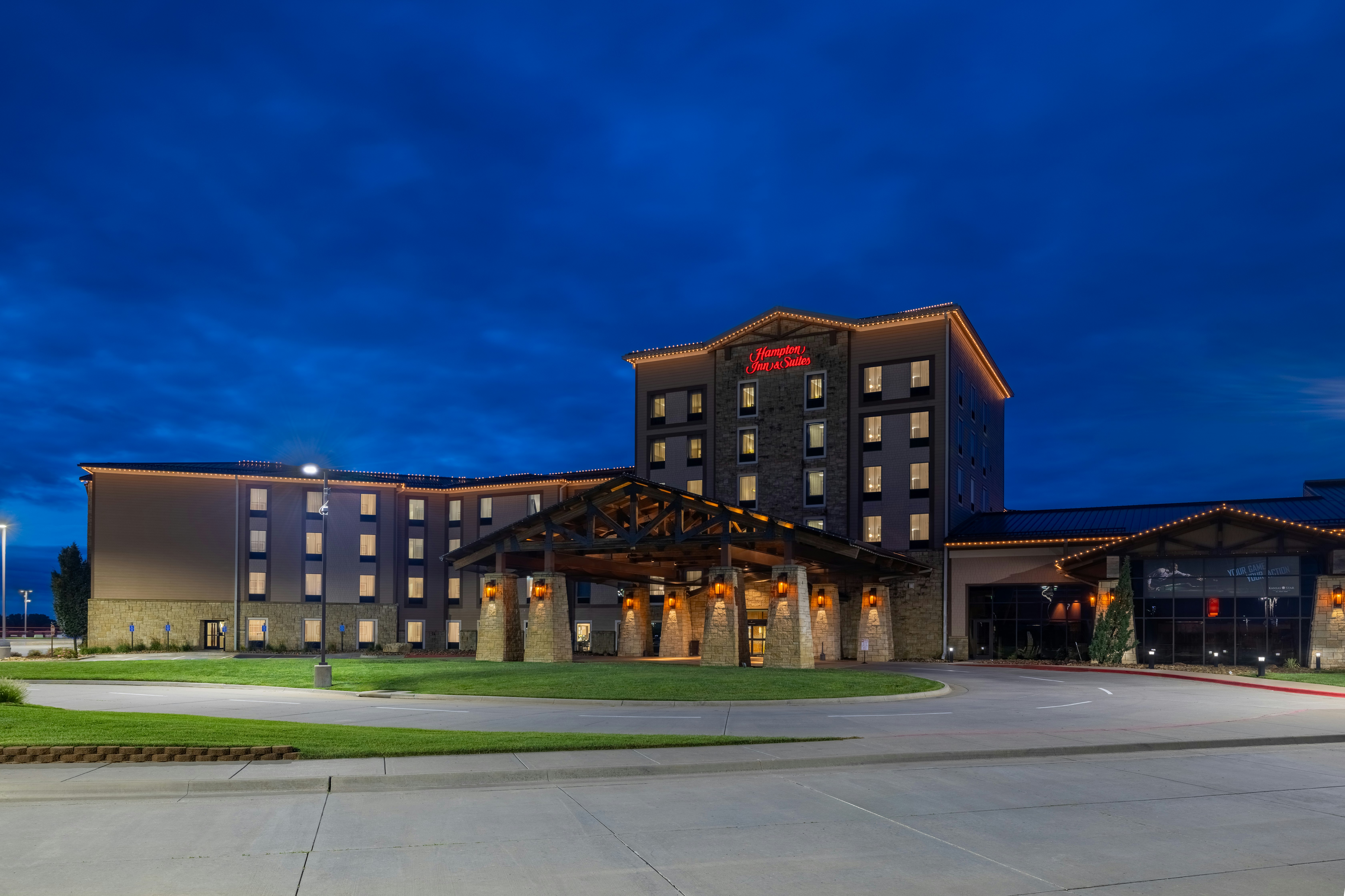 Hampton Inn & Suites I-35/ Mulvane 2/51