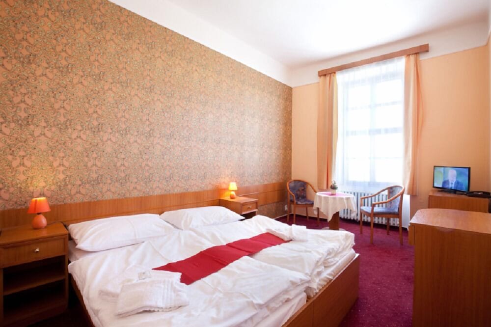 Hotel U Cerného Orla 6/41