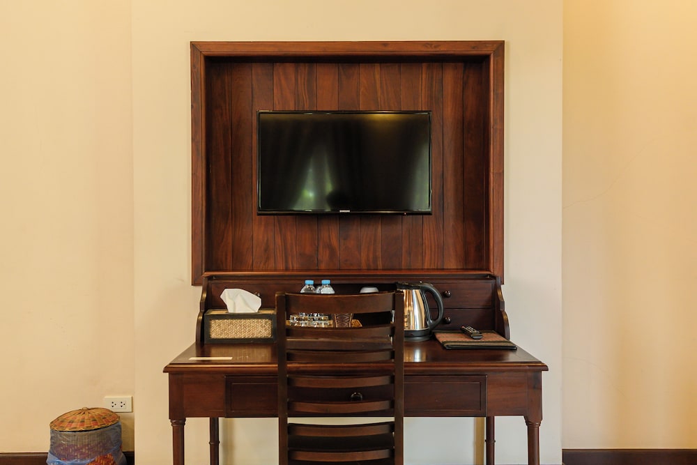 Treasure Hotel Laos 35/49