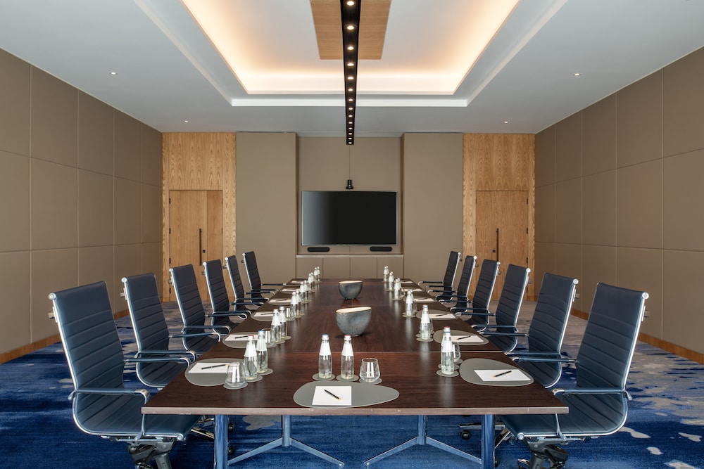 Abesq Doha Hotel & Residences 49/61