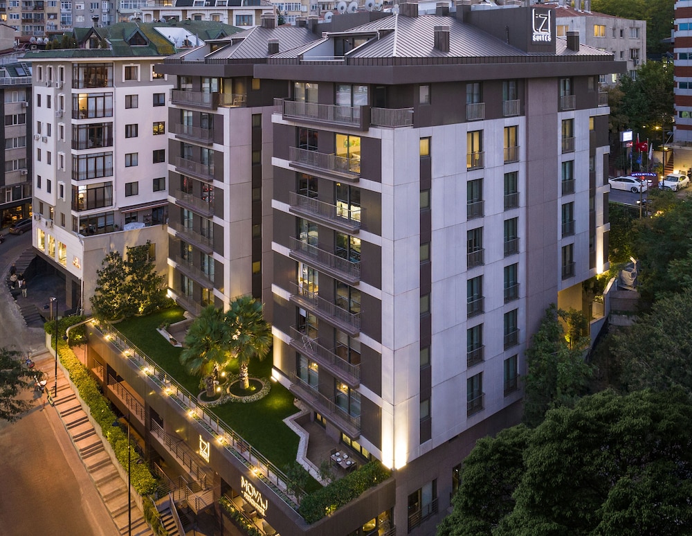 Tzl Suites 4/69