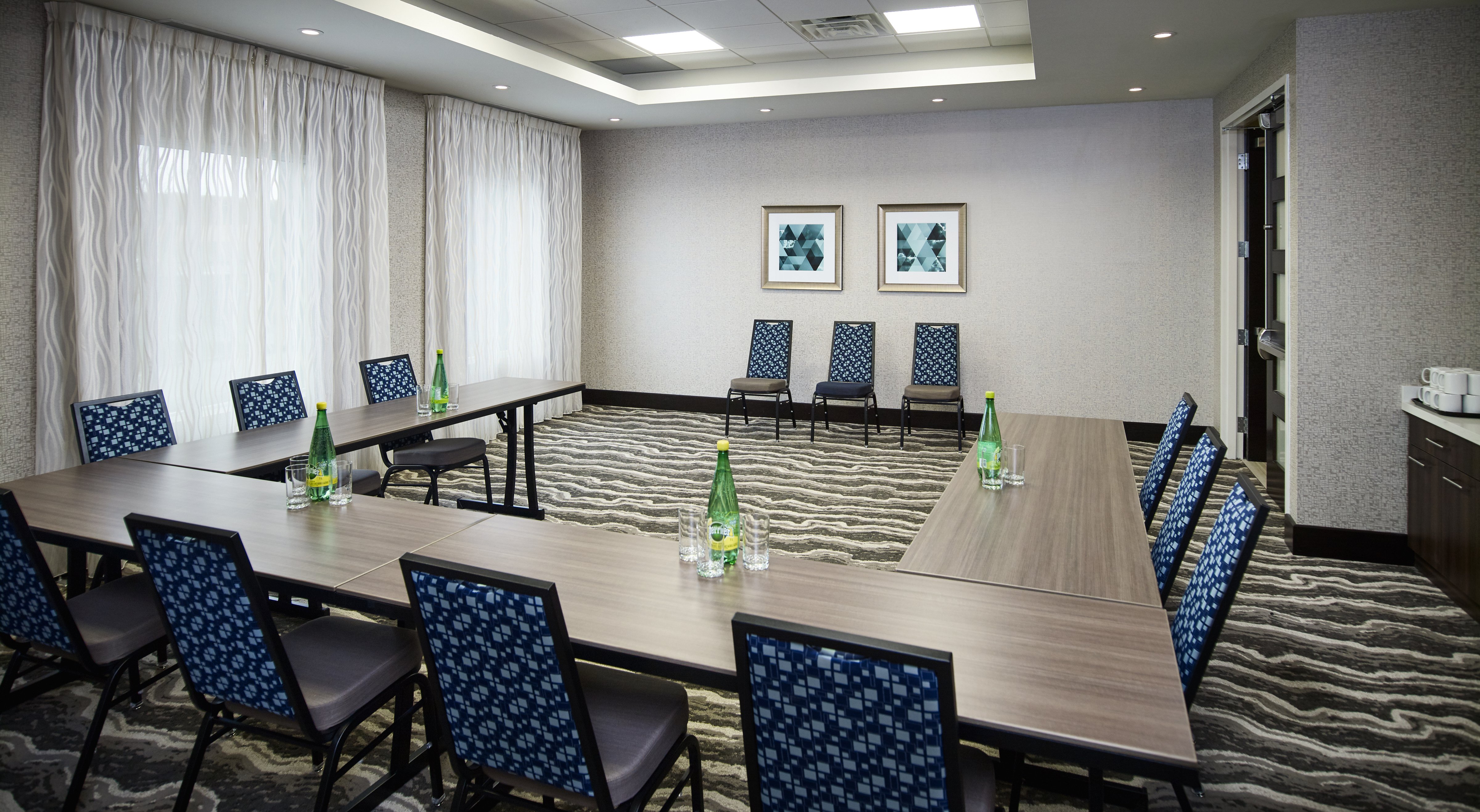 STAYBRIDGE SUITES NIAGARA-ON-THE-LAKE 58/61