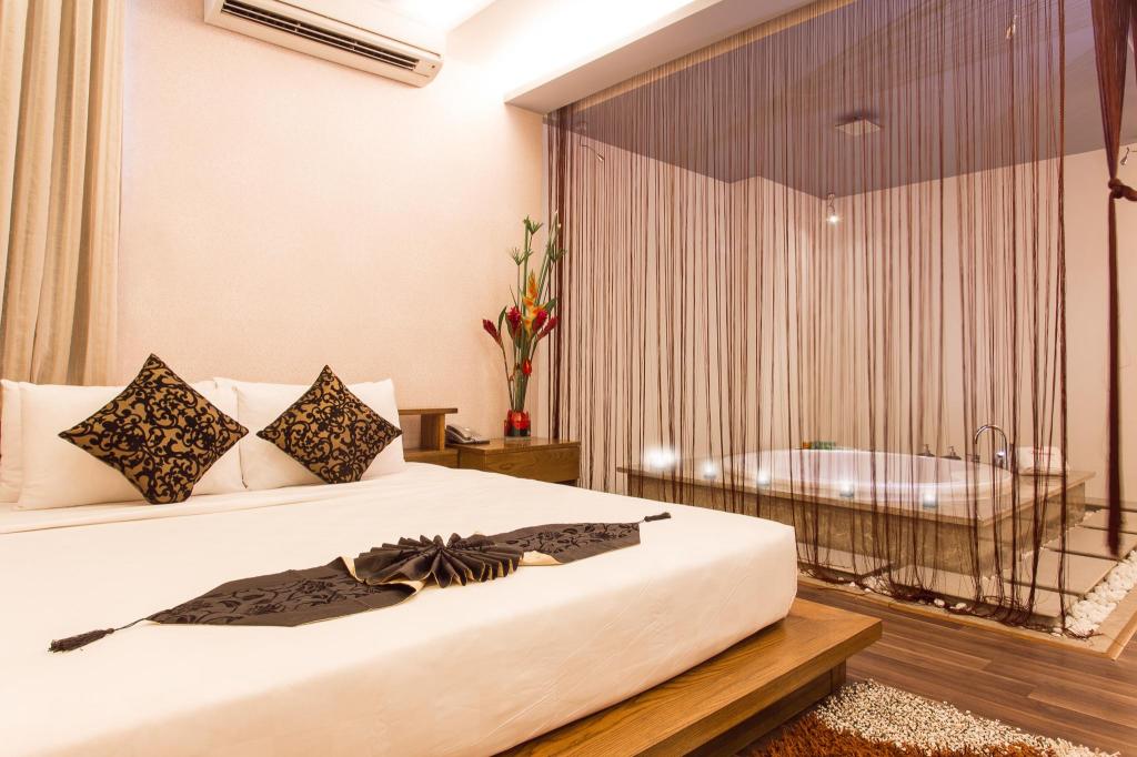 Vip, King Bed