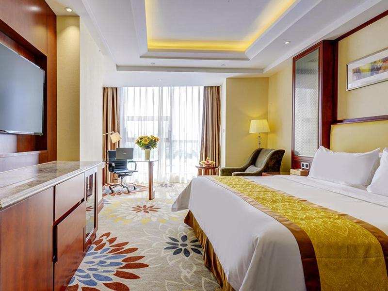 Hotel Vienna Nanchang County Chengbi Lake 9/21