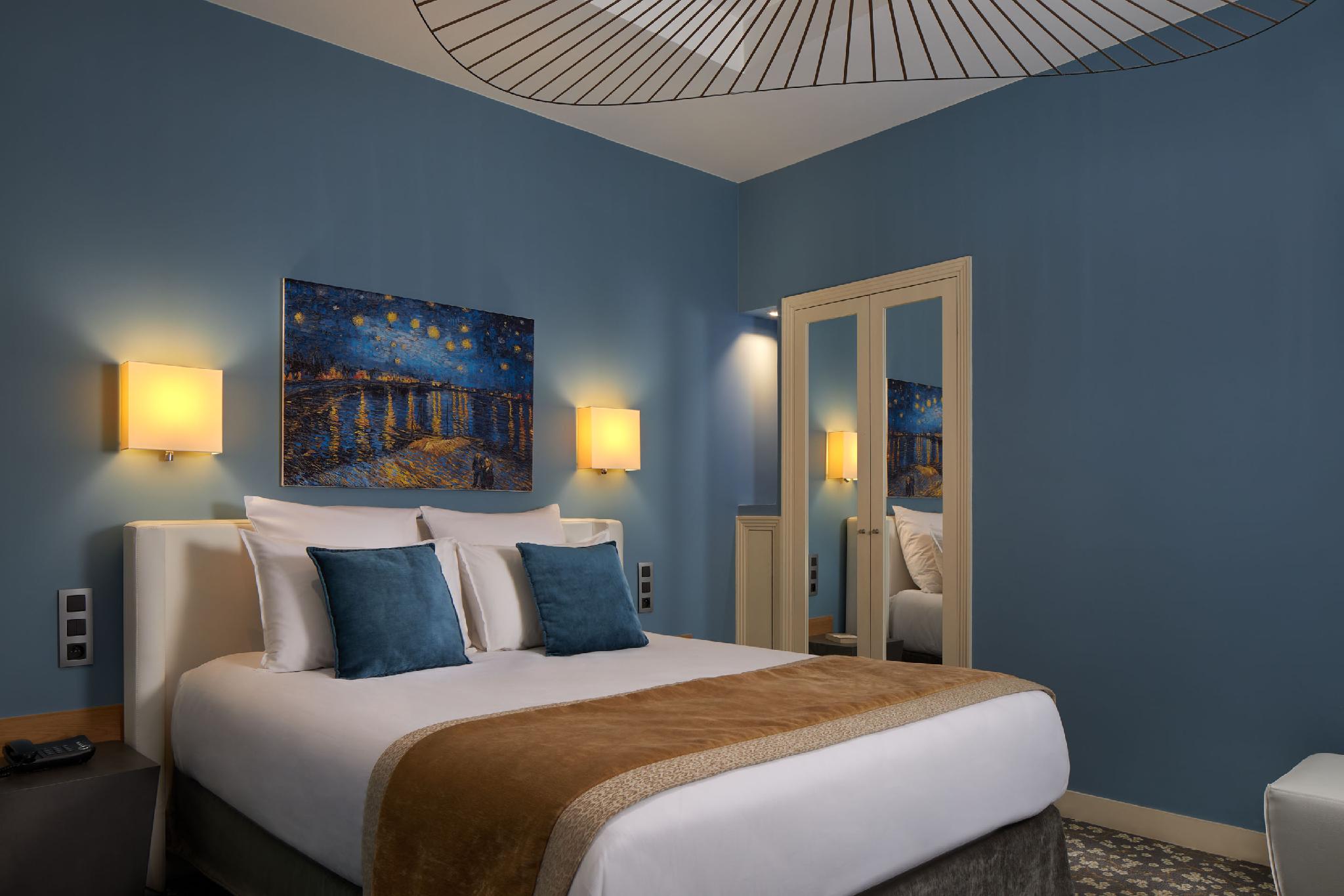 Room, Double Bed