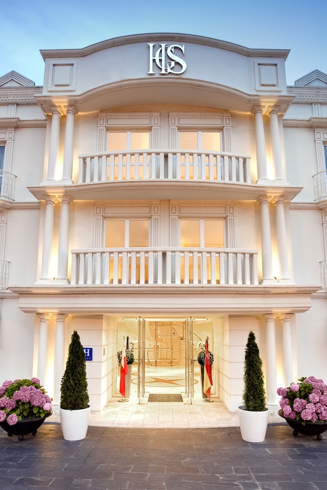 Gran Hotel Suances 1/34