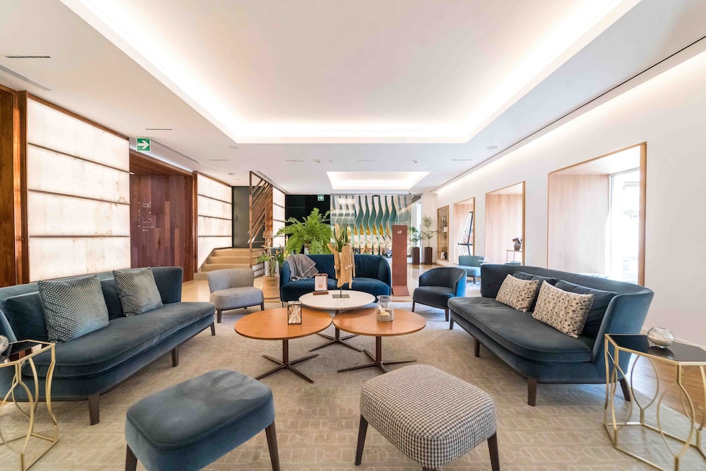 Lasala Plaza Hotel 30/50