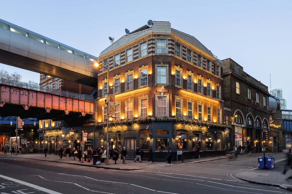 The Wellington Hotel, Waterloo 41/50