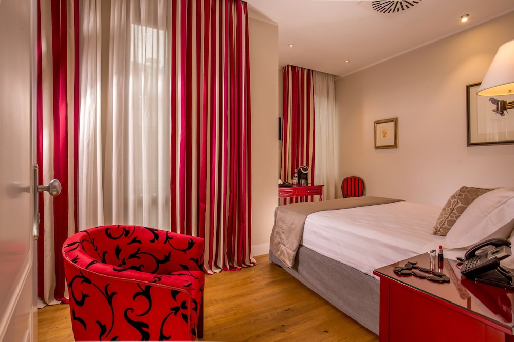 Hotel Monte Cenci 22/46