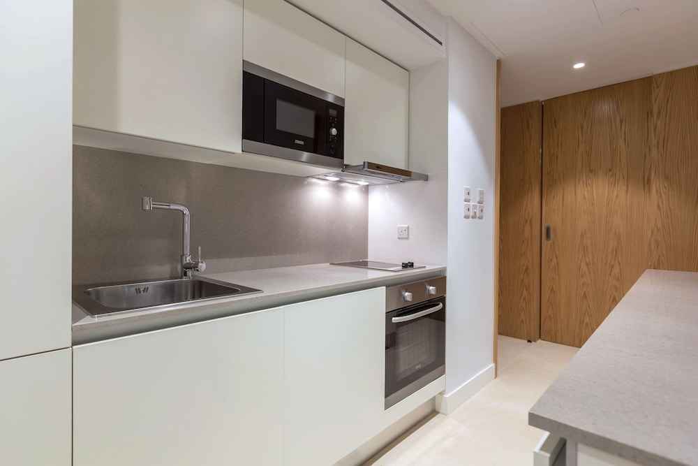 Delta Hotel Apartments 16/56