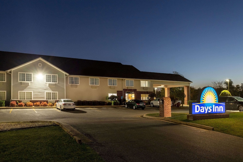 Days Inn by Wyndham Mountain Home 7/55
