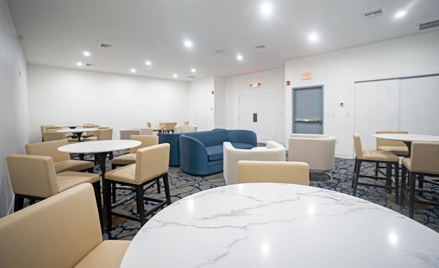 DASKK Orlando Hotel near Universal Blvd, an Ascend Collection Hotel 48/57