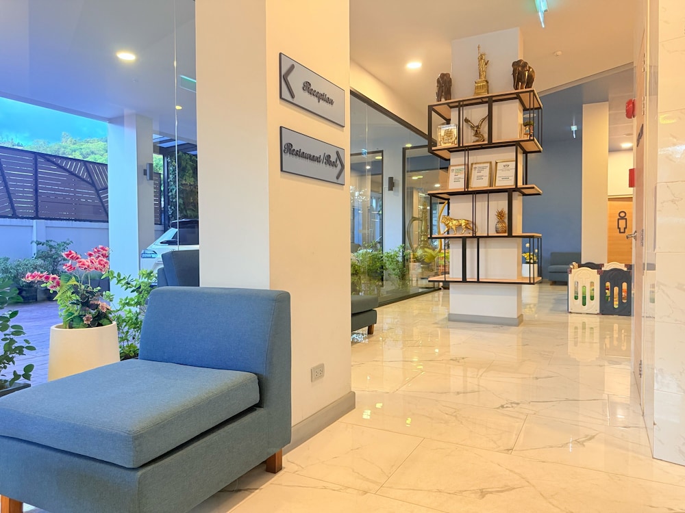Golden Paradise Hotel 35/46